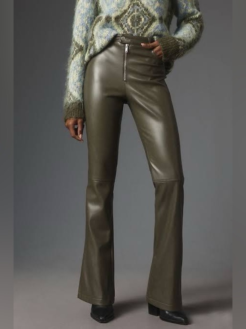 NWT Avec Les Filles Faux in Olive Green Leather Kick-Flare Pants Size: Large